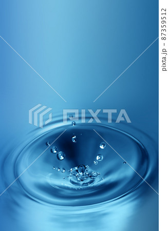 water background 87359512