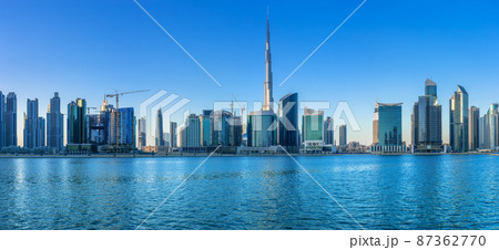 Cityscape of Dubai and panoramic view of Business bay, UAE 87362770