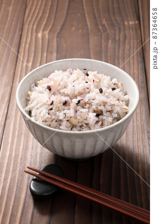 五穀ご飯 87364658