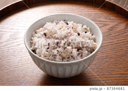 五穀ご飯 87364681