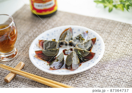 中華料理ピータンには紹興酒 87364737