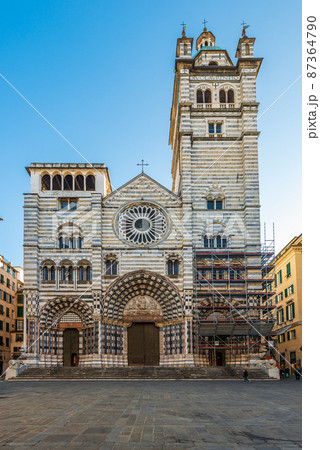 San Lorenzo Cathedral in Genoa San Lorenzo Cathedral in Genoa 87364790