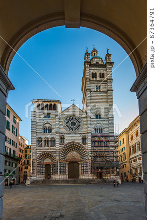 San Lorenzo Cathedral in Genoa San Lorenzo Cathedral in Genoa 87364791
