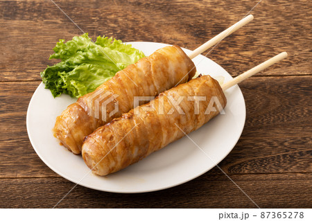 肉巻きおにぎり 肉巻きおにぎり棒 肉巻きおにぎり 肉巻きおにぎり棒 87365278