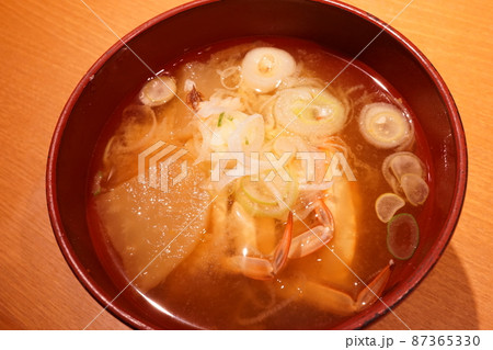 日本料理 てっぽう汁 味噌汁	 87365330