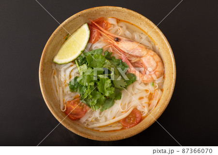 トムヤムクンヌードル (タイ料理) トムヤムクンヌードル (タイ料理) 87366070