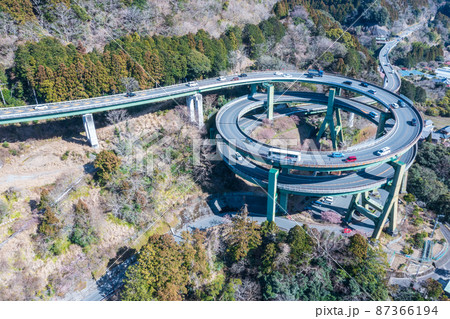空撮「静岡県」川津七滝ループ橋 空撮「静岡県」川津七滝ループ橋 87366194