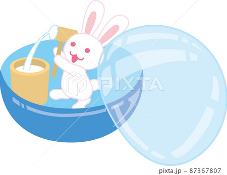 9月のガチャポンカプセルに入ったウサギの餅つき_カプセル半開き 9月のガチャポンカプセルに入ったウサギの餅つき_カプセル半開き 87367807