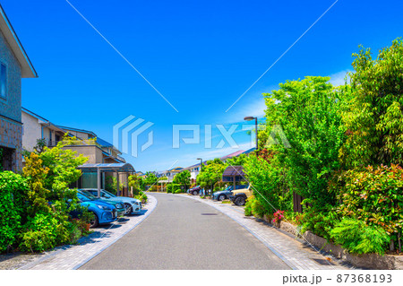 電柱のない街 87368193