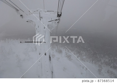 冬の八甲田ロープウェー（青森県） 87368514