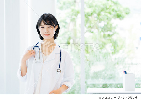 女性医師 87370854