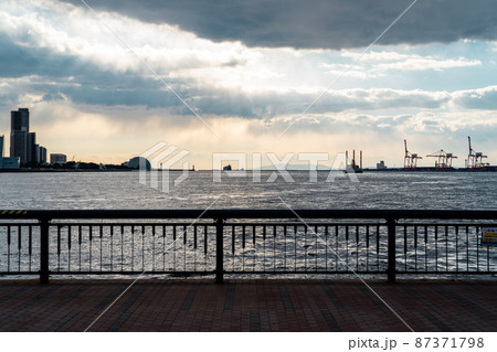 天保山の海 87371798