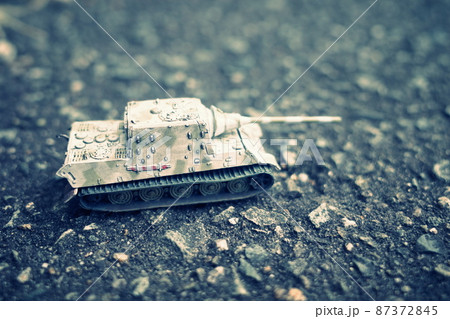 ミニチュアの戦車 ミニチュアの戦車 87372845