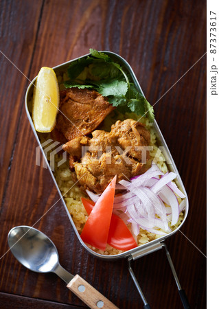 メスティンで調理したタンドリーチキン メスティンで調理したタンドリーチキン 87373617