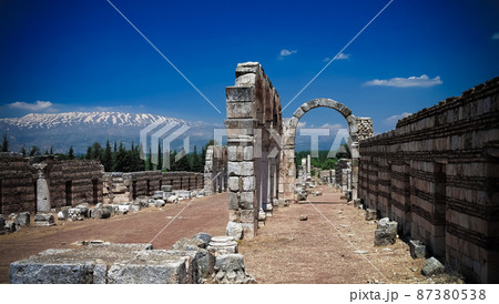 Ruins of ancient city Anjar in Bekaa valley, Lebanon 87380538
