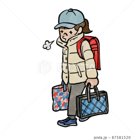 新学期初日たくさんの荷物を持って登校する女の子 87381520