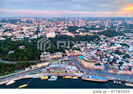 Aerial view of the old town of Kiev, Ukraine 87383004