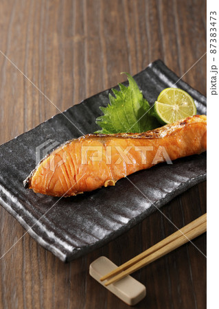 焼いた塩銀鮭 87383473