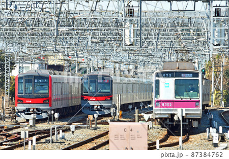 鉄道　私鉄：東武鉄道　伊勢崎線　70000系 87384762