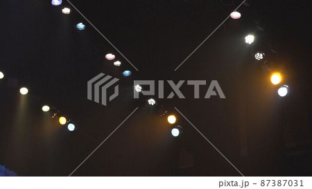 ステージ上の照明 ステージ上の照明 87387031