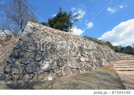 備中松山城　二の丸の石垣　岡山県高梁市 87394190