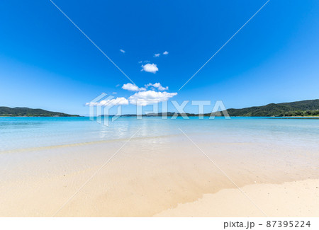 奄美大島　龍郷町　赤尾木海岸 87395224