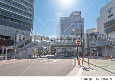 駅前風景　本厚木駅 87396819