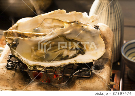 焼き牡蛎 87397474