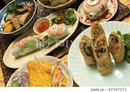 ベトナム料理の食卓 ベトナム料理の食卓 87397571