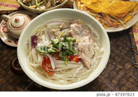 鶏肉のフォー　ベトナム料理 87397623