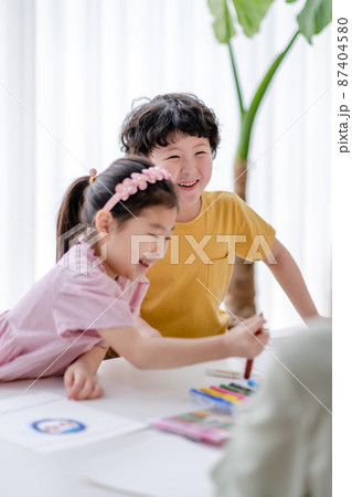二人 2人 三人 87404580