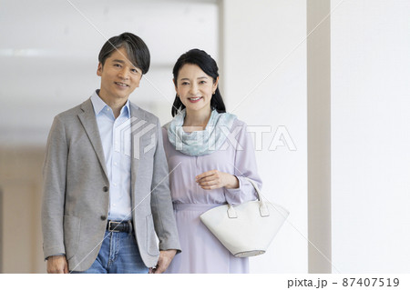 ミドルの夫婦　イメージ　撮影協力「LINK FOREST」 87407519