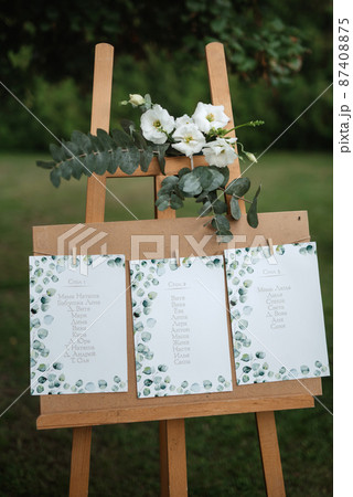 seating plate for restaurant guests seating plate for restaurant guests 87408875