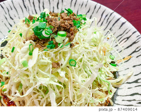 中国四川料理・汁なし担々麵 中国四川料理・汁なし担々麵 87409014