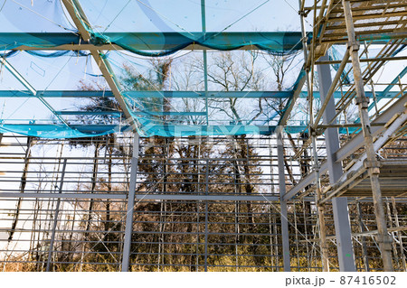 建設工事現場 クサビ式足場 建設工事現場 クサビ式足場 87416502