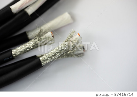工業用の電線 87416714