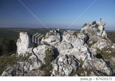 Limestone rocks in Podlesice, Silesian Voivodeship, Poland. Upland Krakow-Czestochowa. Limestone rocks in Podlesice, Silesian Voivodeship, Poland. Upland Krakow-Czestochowa. 87420372