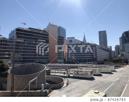 小田急百貨店　新宿店　2022年　坂倉準三設計 87426783