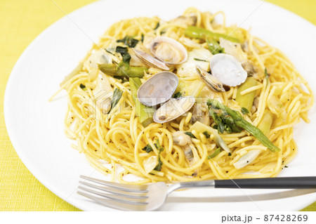 美味しい菜の花とアスパラのボンゴレパスタ 美味しい菜の花とアスパラのボンゴレパスタ 87428269