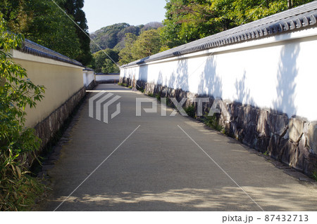好古園の築地塀の景色 好古園の築地塀の景色 87432713