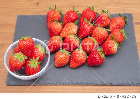 いちごイメージ 87432728
