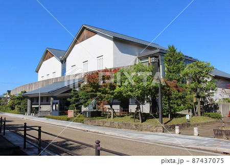 福井市郷土歴史博物館 87437075