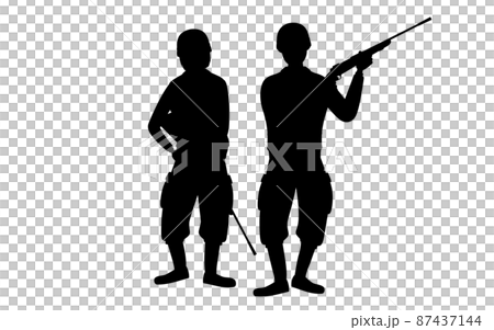 拿著步槍、戰爭和 sabage 的兩名士兵的剪影 87437144
