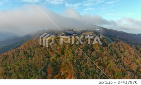 秋の蓬莱山からの風景 87437970