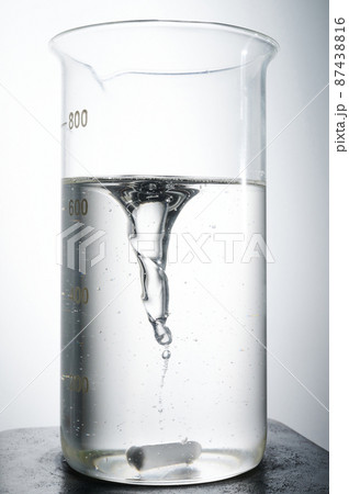 Check liquid wax sample 87438816