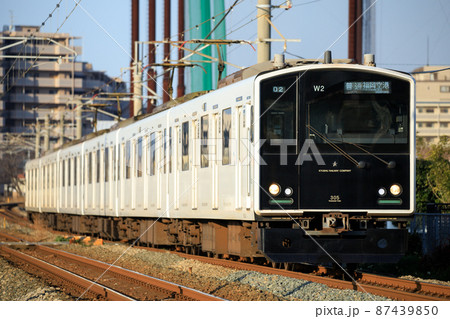 JR九州　305系電車（W2編成） 87439850