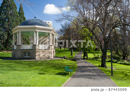 City Park 87443099