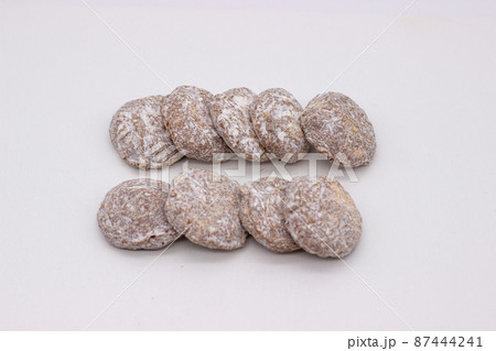 Few Belgian chocolate creams mocha flavour Few Belgian chocolate creams mocha flavour 87444241