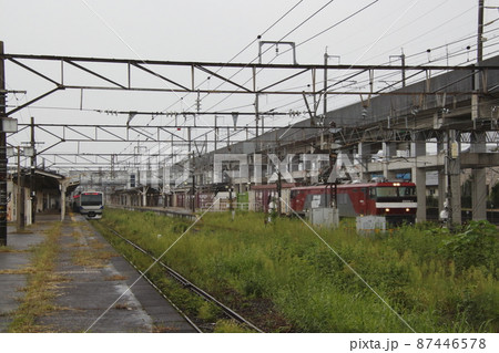 EH500形1号機牽引の貨物列車(黒磯駅) EH500形1号機牽引の貨物列車(黒磯駅) 87446578