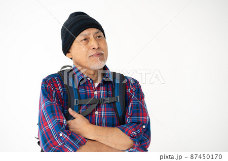 シニア男性　趣味　山歩き 87450170